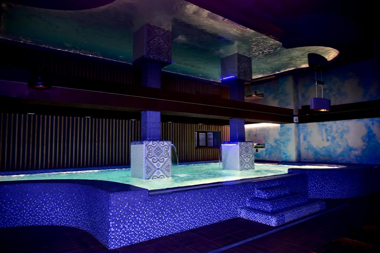 Goral Hotel & Spa Bukovel Exterior photo